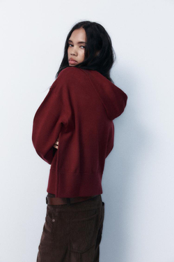 ZARA ХУДИ, ЦВЕТ БУРГУНДСКОГО ВИНА