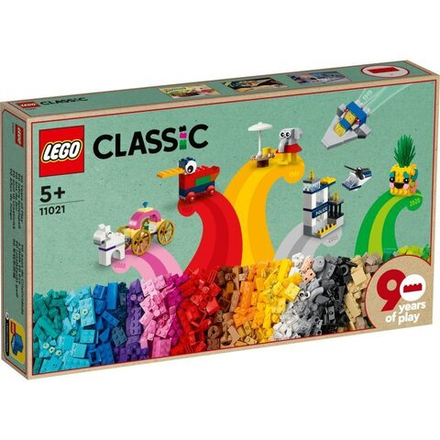 Конструктор LEGO Classic - 90 лет веселья 11021