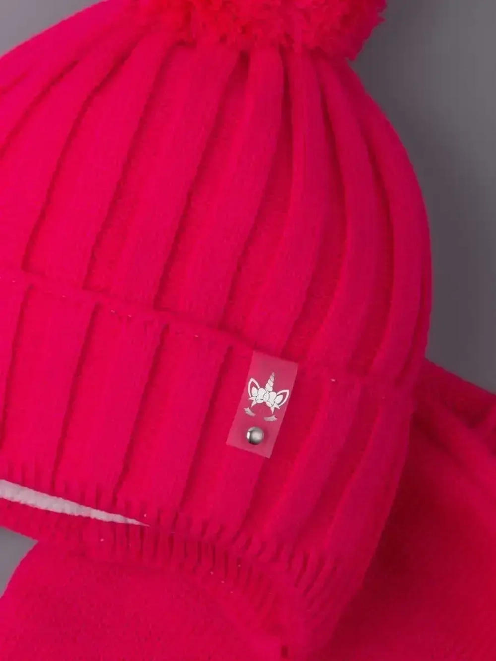 Шапка для девочек осенняя и снуд