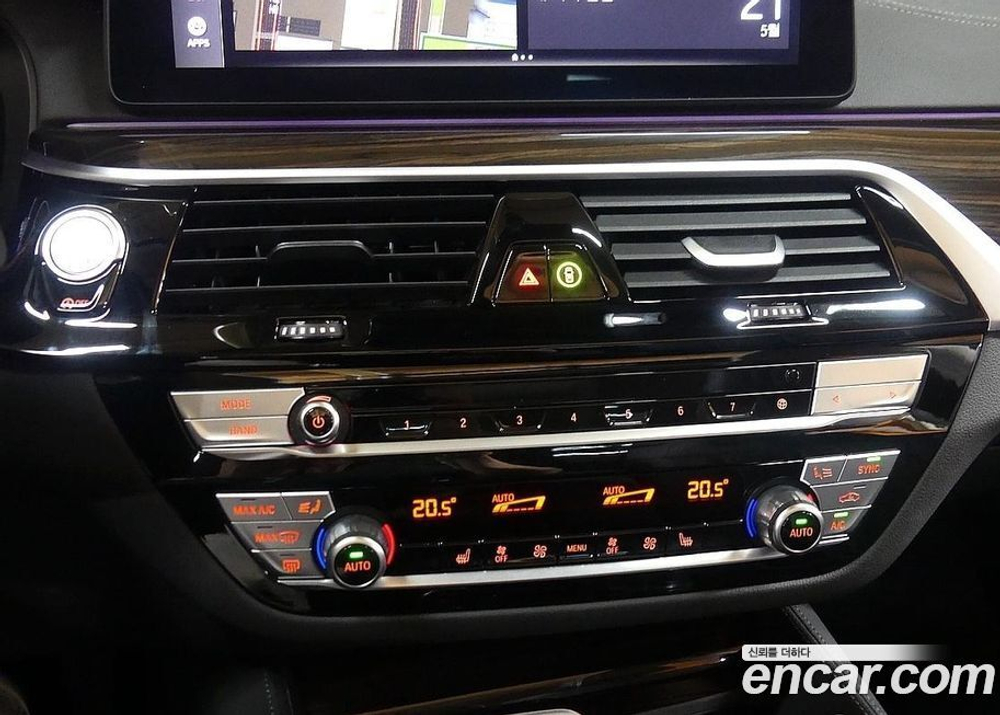 BMW 5 Series (G30) 520i Luxury (05.2023)