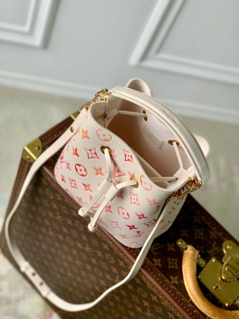 Louis Vuitton NeoNoe BB