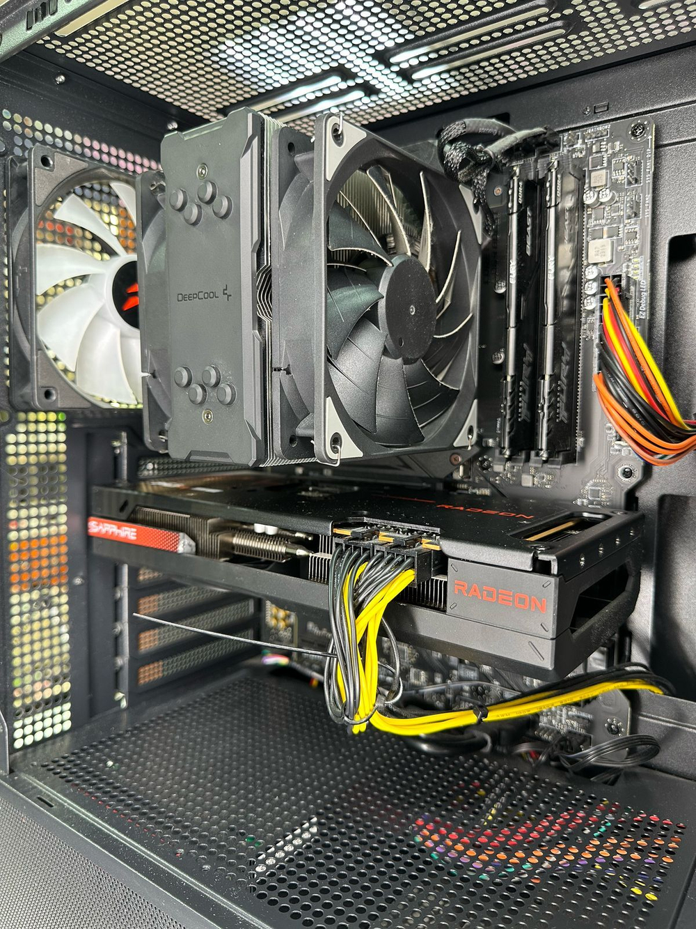 Игровой системный блок Ryzen 7 3700x Radeon RX 7600 xt 16 gb