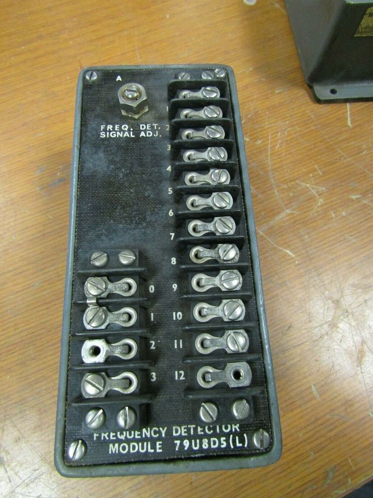 79U8D5FREQUENCY DETECTOR MODULE