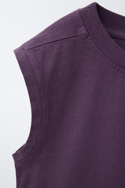 ZARA ФУТБОЛКА С ЛОГОТИПОМ, ТЕМНО-ЛИЛОВЫЙ