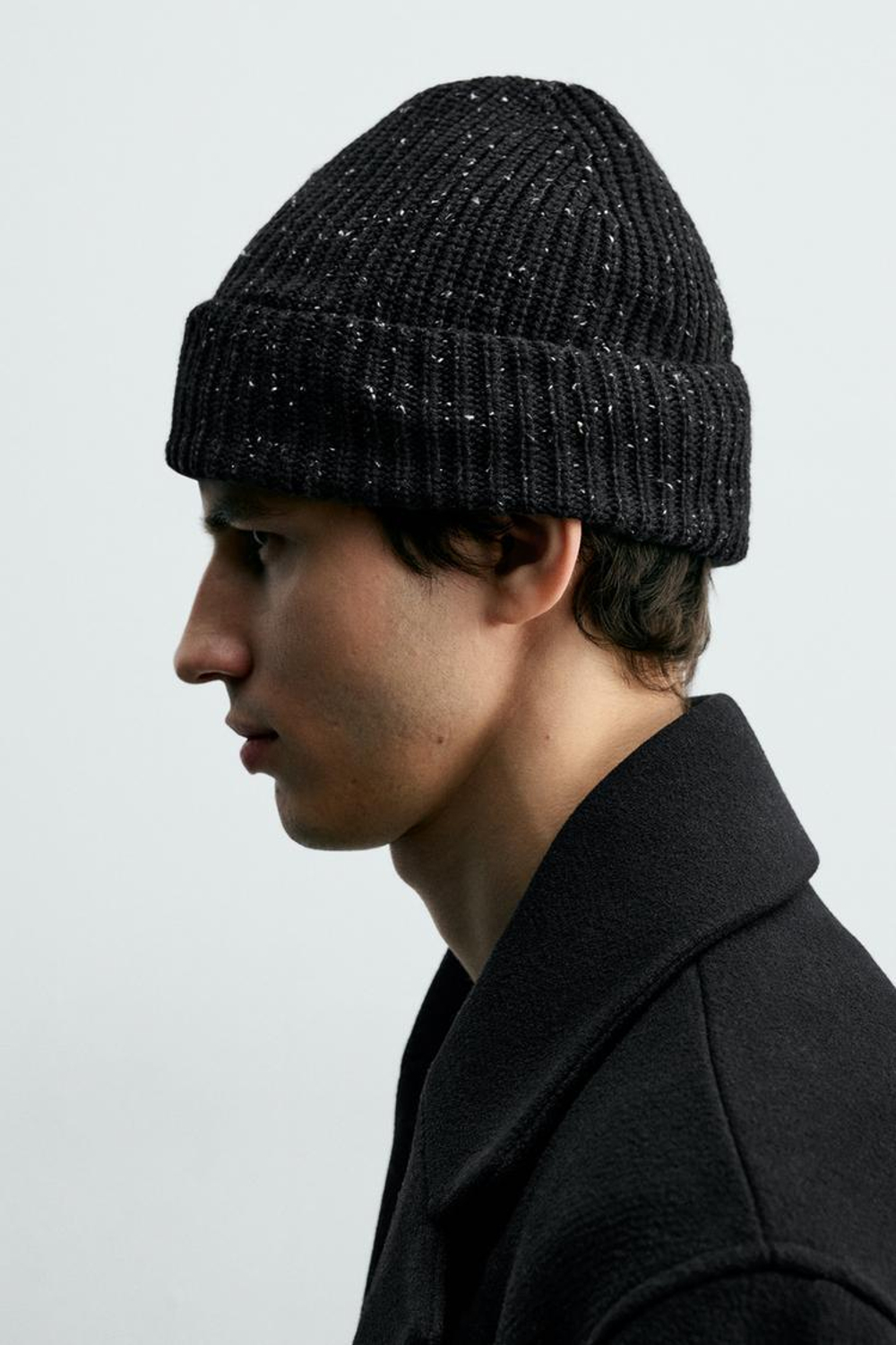 ZARA ШАПКА ИЗ РЕЛЬЕФНОЙ ПРЯЖИ, ЧЕРНЫЙ