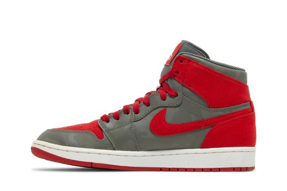 Кроссовки Jordan Air Jordan 1 Retro High Camo 3M Bred