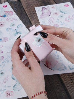 Наклейки бабочки акварельные для декорирования интерьера