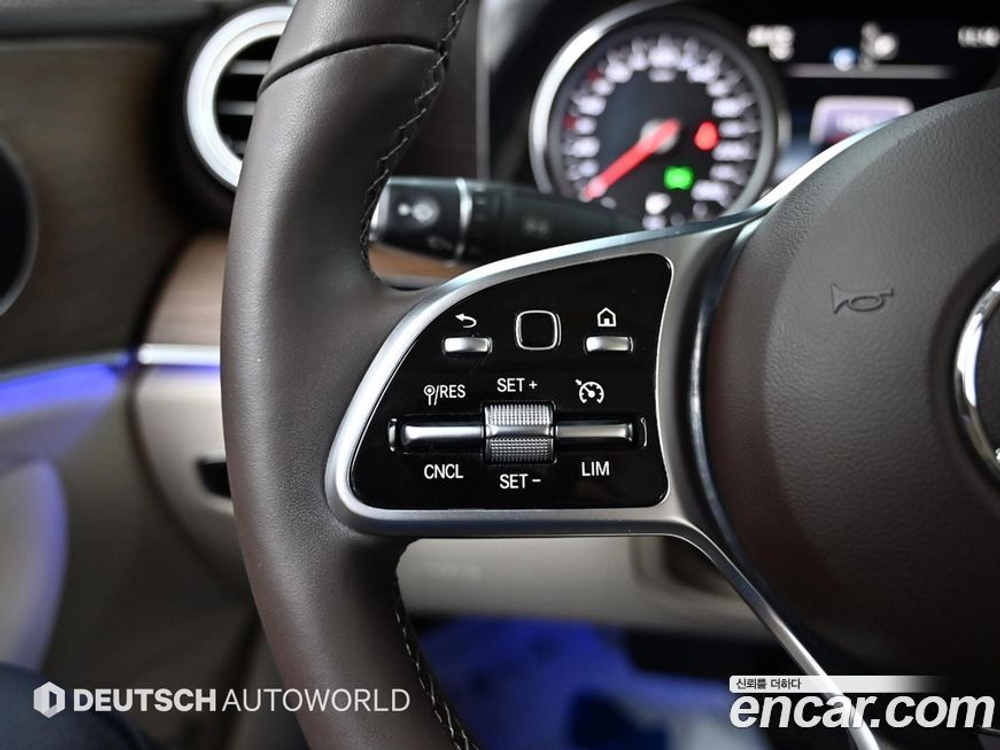 Mercedes-Benz E-Class W213 E220d 4MATIC Exclusive (10.2019)