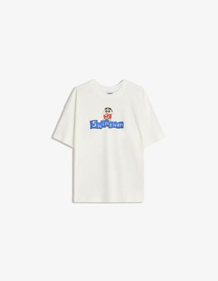 BERSHKA Футболка оверсайз с принтом Shin Chan, белый