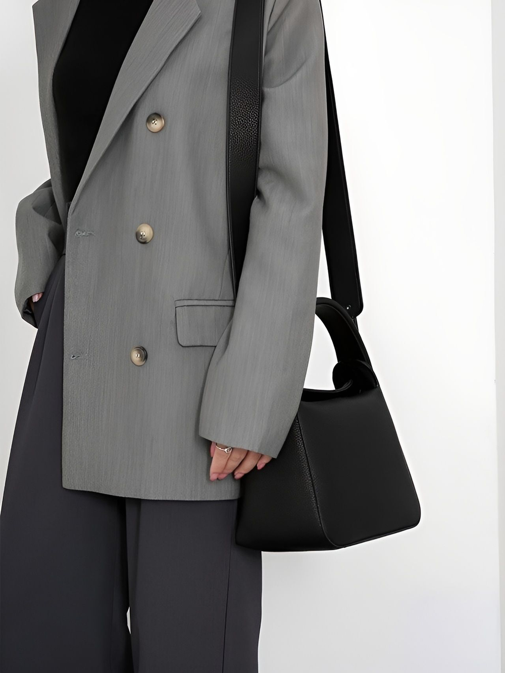 женская сумка на плечо из натуральной кожи