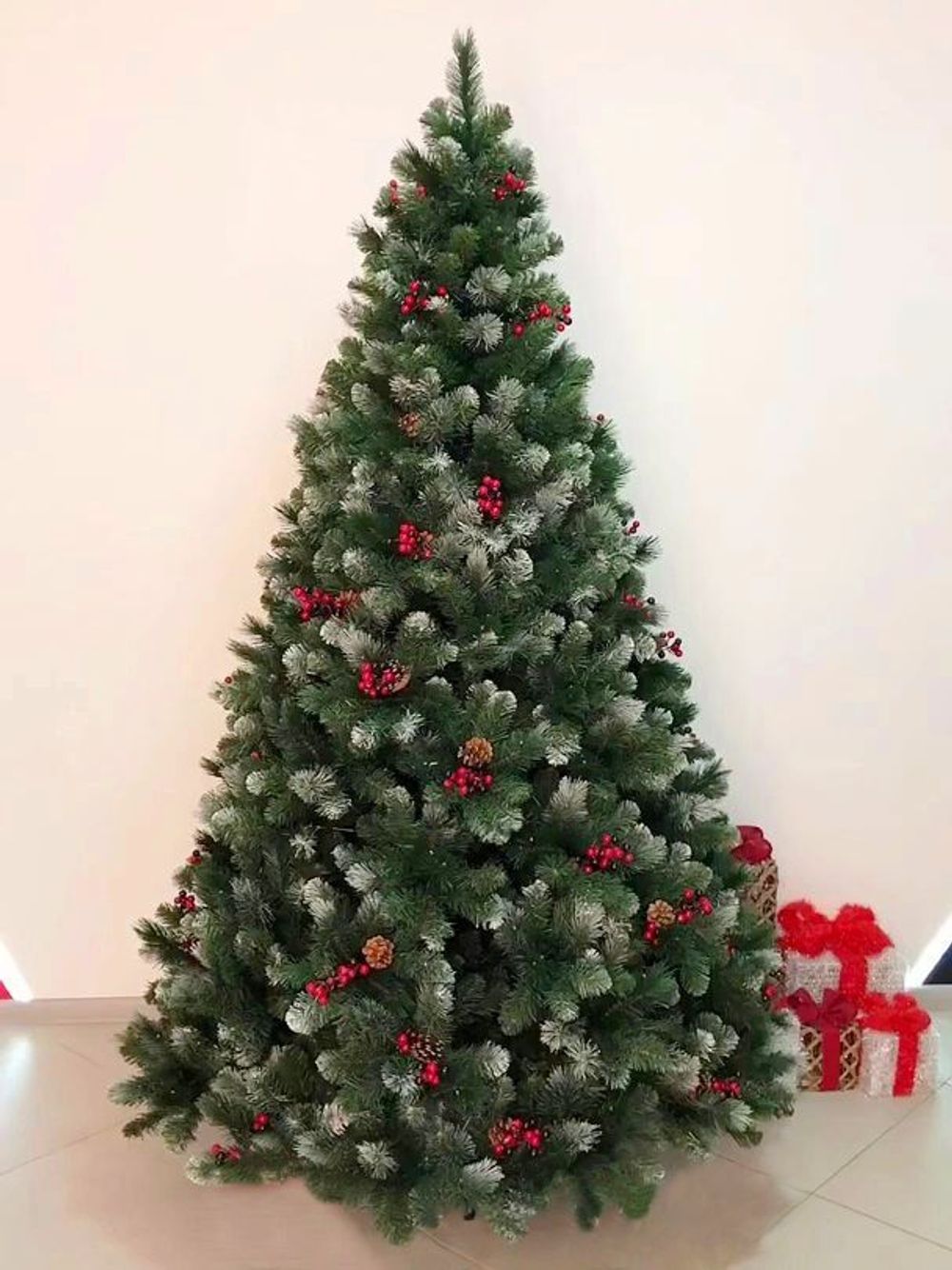 Заснеженная елка с шишками и ягодами «Очарование» (Леска+пвх) 210 см / 2.1 м