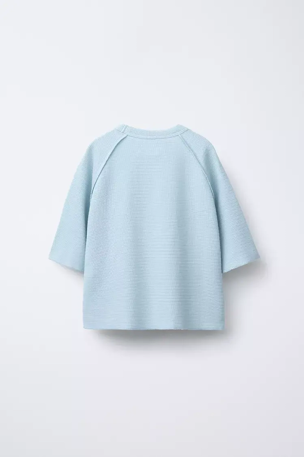 ZARA ФУТБОЛКА ИЗ РЕЛЬЕФНОЙ ТКАНИ С КАРМАНОМ, НЕБЕСНО-ГОЛУБОЙ