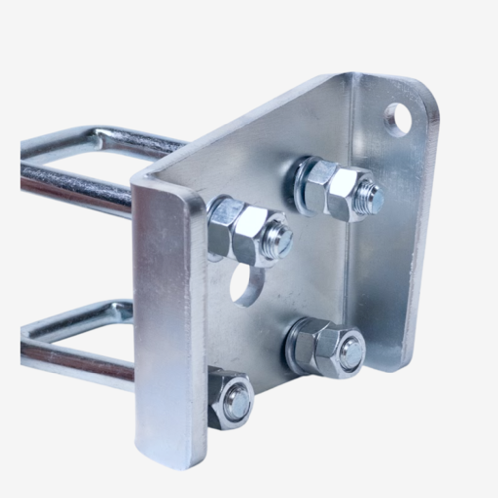 Комплект крепления оси прицепа к рессоре усиленный, с отводом под крепления амортизатора М12