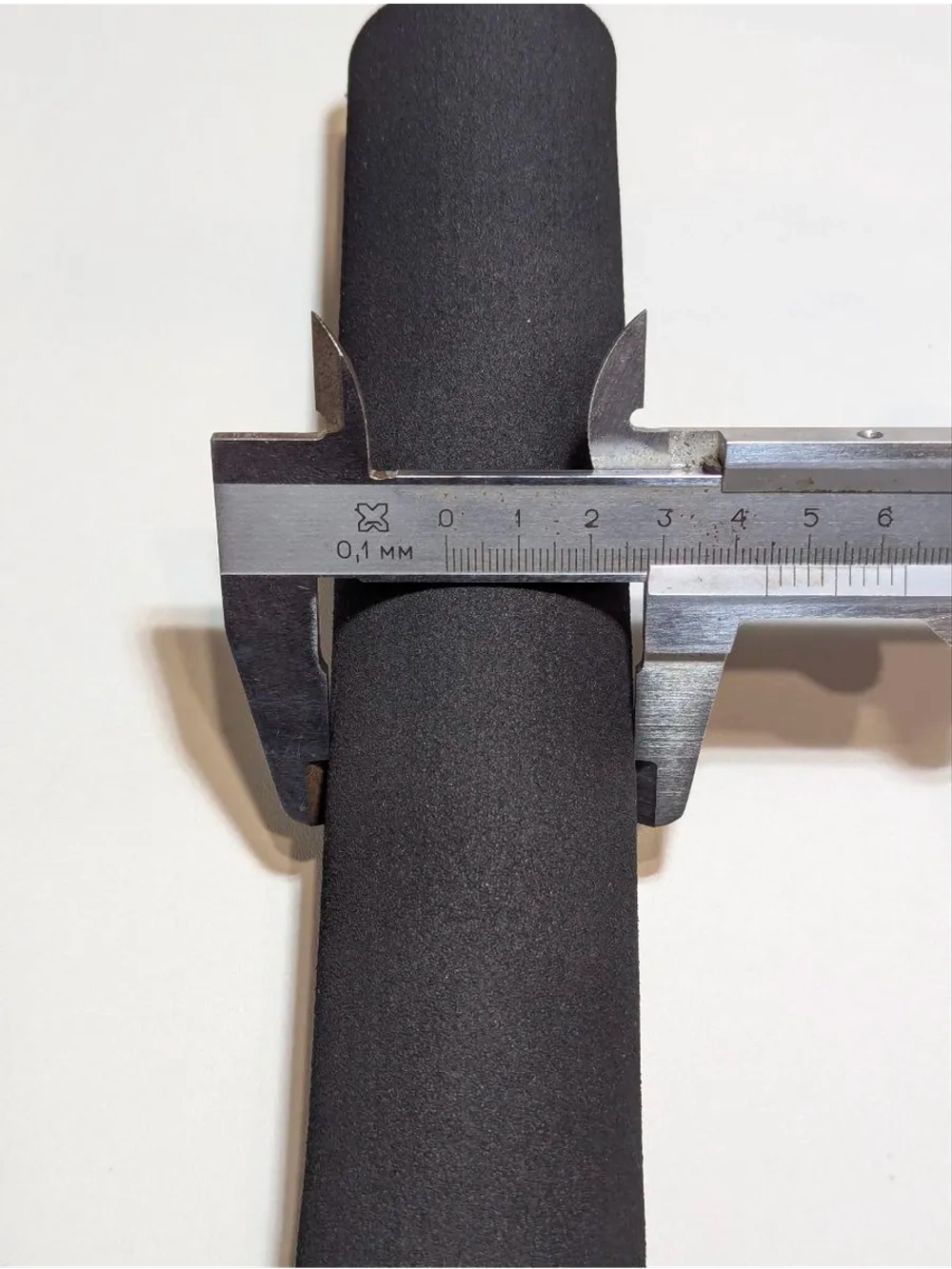 + - Защита на руль мотоцикла черная