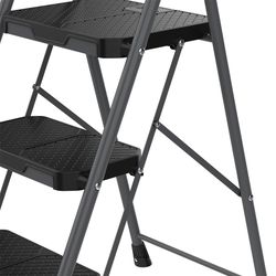 Стремянка Stable, 3 ступени, 1 м, черная