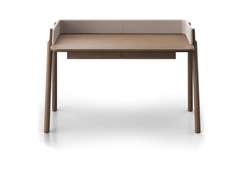 Стол письменный Basic 140*60 см (натуральный дуб, бежевый экокожа)