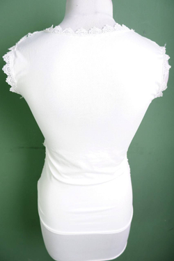Топ кружевной, визуально на 44 размер