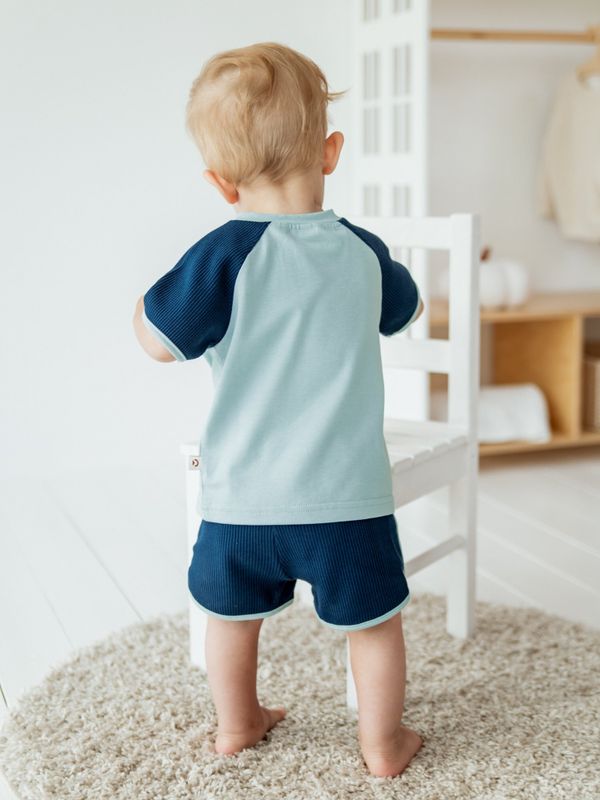 Комплект футболка и шорты 