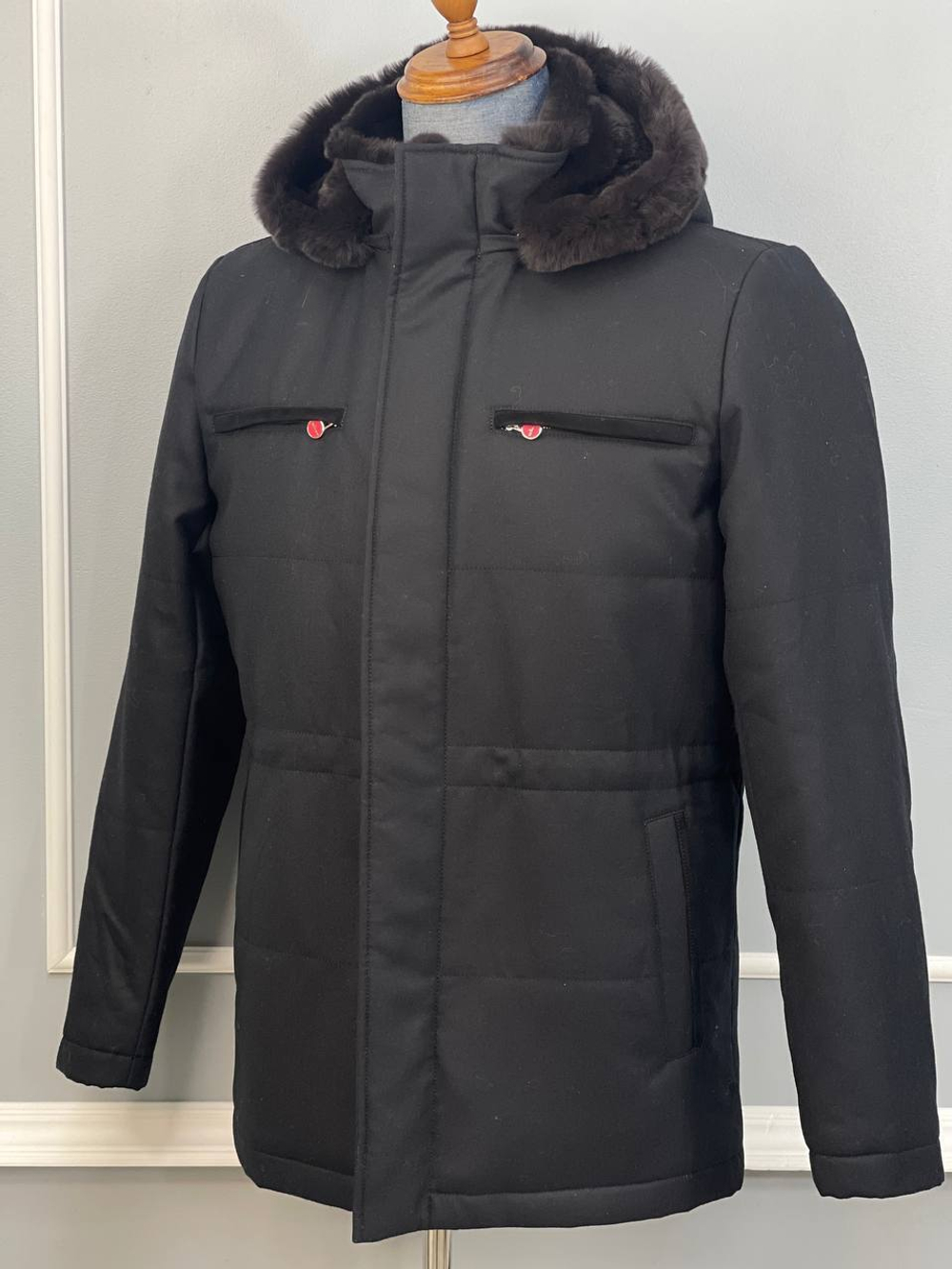 Кашемировая куртка Kiton внутри с мехом