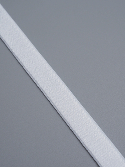 Резинка бретелечная холодная белая глянцевая ширина 10 мм