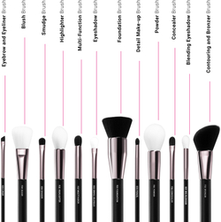 Notino Master Collection F01 Foundation brush - Кисть для нанесения тона, 1 szt.
