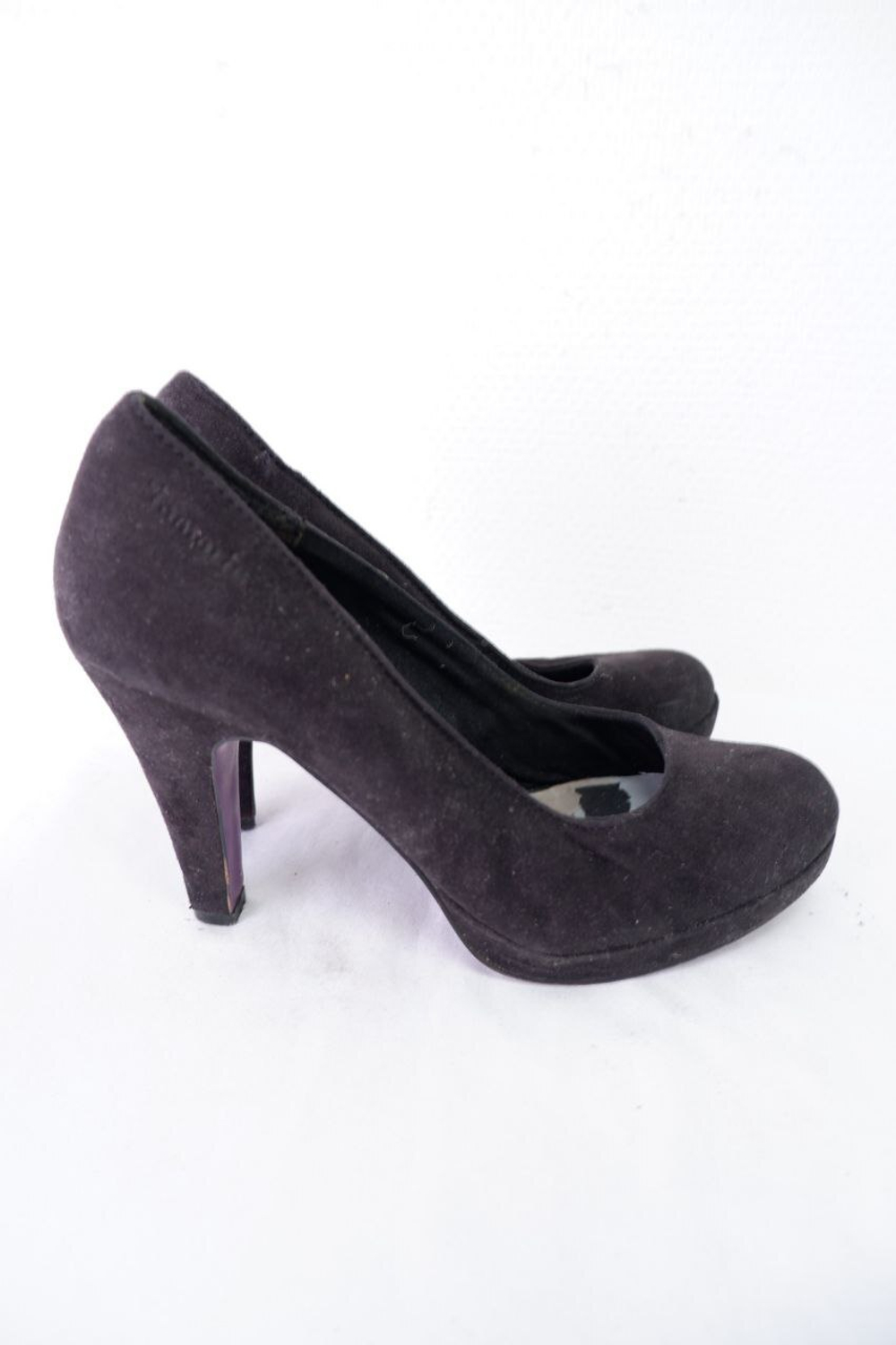 Туфли Tamaris кожаные 38 размер