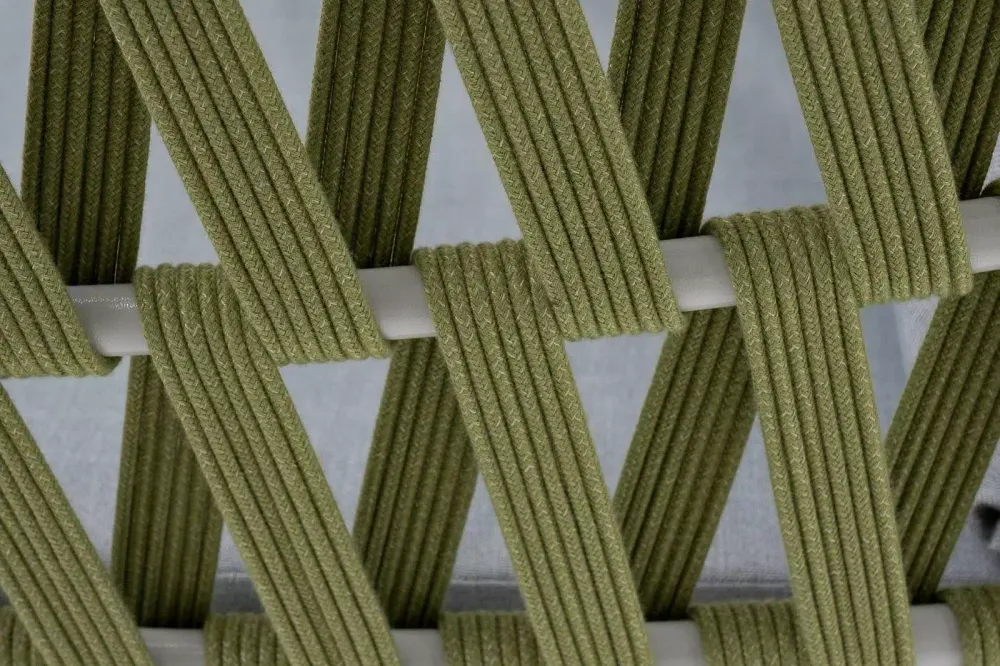 "Диего" кресло плетеное из роупа, каркас алюминий светло-серый (RAL7035) муар, роуп салатовый меланж круглый, ткань светло-серая