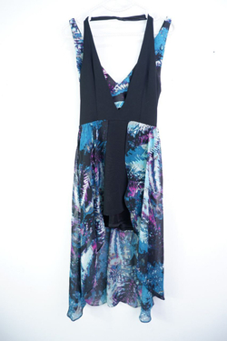 Платье Bebe яркое 42 размер