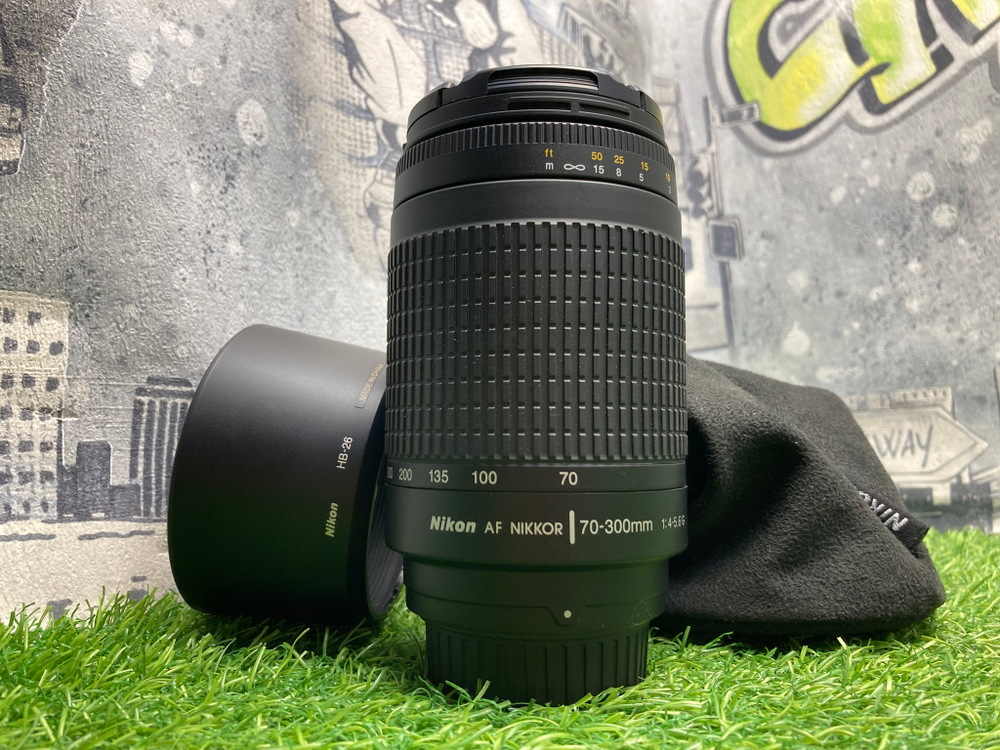 Nikon 70-300mm 4-5.6G Zoom-Nikkor