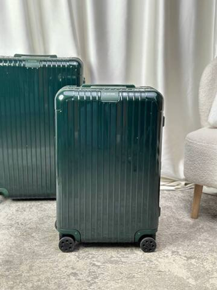 Чемодан Rimowa L