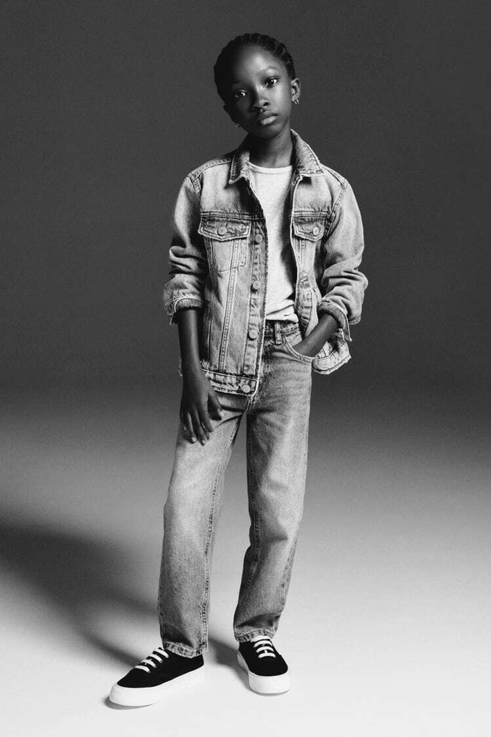 ZARA ДЖИНСЫ MOM FIT, СИНИЙ