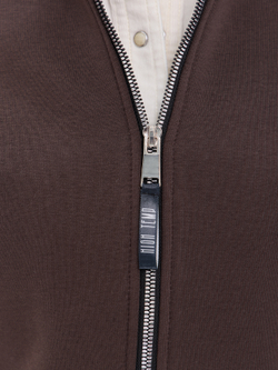 Жилет с начесом на молнии