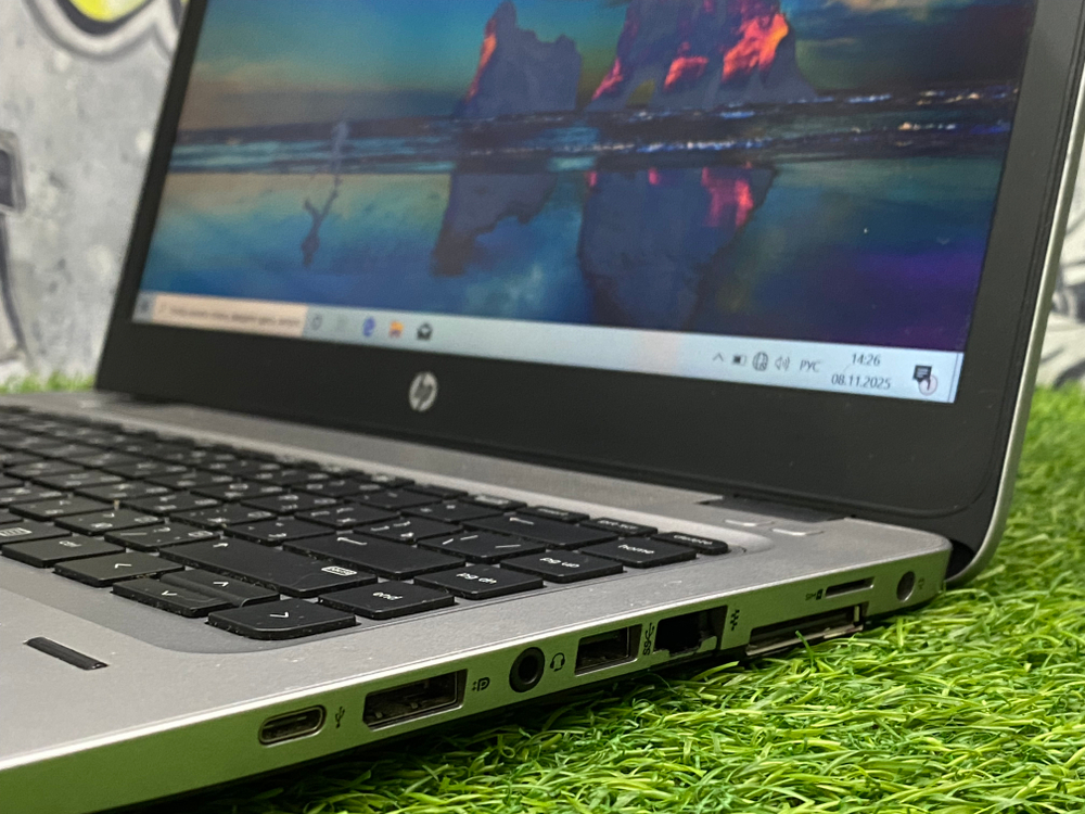 Ноутбук HP 14' i5-6300U/4GB/256GB/ EliteBook 840 G3[X3F10UC]/Windows 10