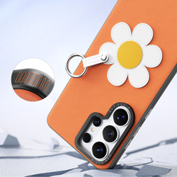 Чехол оранжевого цвета для Samsung Galaxy S26 Ultra, серия Luvy Series Case (со съемным ремешком) от Dux Ducis