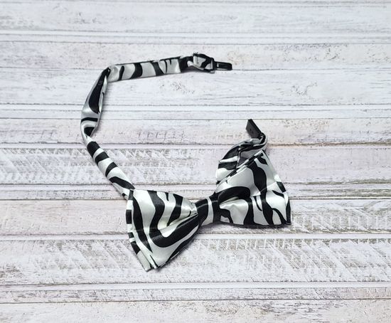 Галстук бабочка классика, лайм глянец