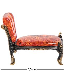 Народные промыслы AM-1562 Фигурка «Кушетка» (латунь, янтарь)
