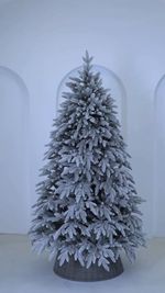 Заснеженная елка «Хеймдалль» (Литая хвоя) от 1.8 м до 3 м