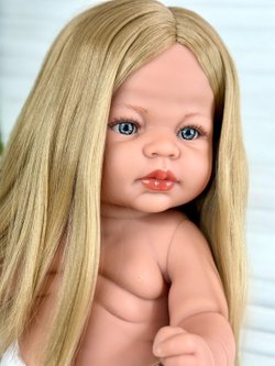 Кукла Manolo Dolls виниловая Carabonita без одежды 47см (7313A1)