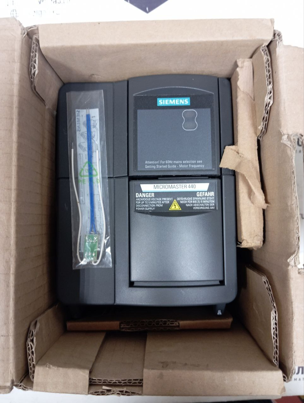 Модули Siemens 6SE, 6EP, 6ED 6SE6440-2AD22-2BA1 новое