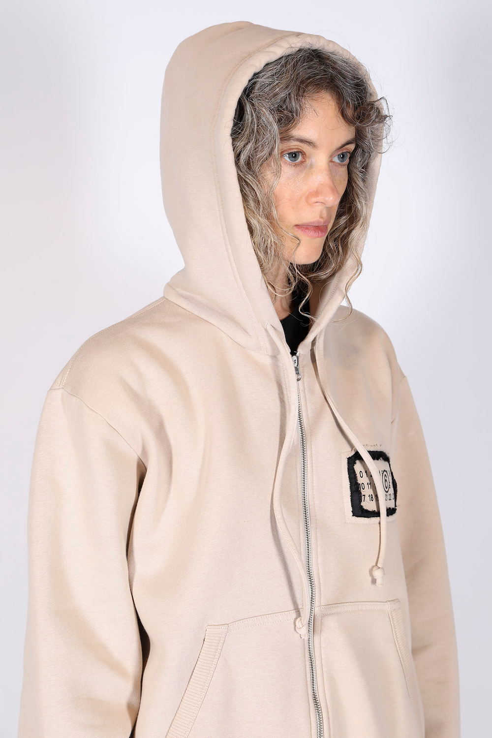 MM6 MAISON MARGIELA ХУДИ ЖЕНСКАЯ БЕЖЕВАЯ НА МОЛНИИ