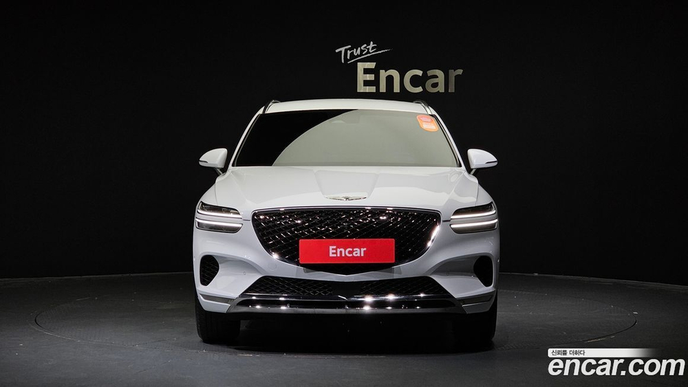 Genesis GV70 2.5T Бензин 2WD (05.2022)