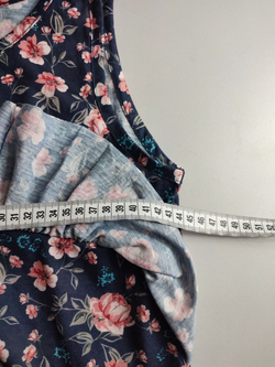 Топ с цветочным принтом 44 размер