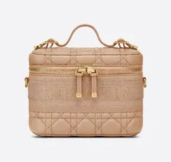 Косметичка Dior Diortravel, модель маленького формата