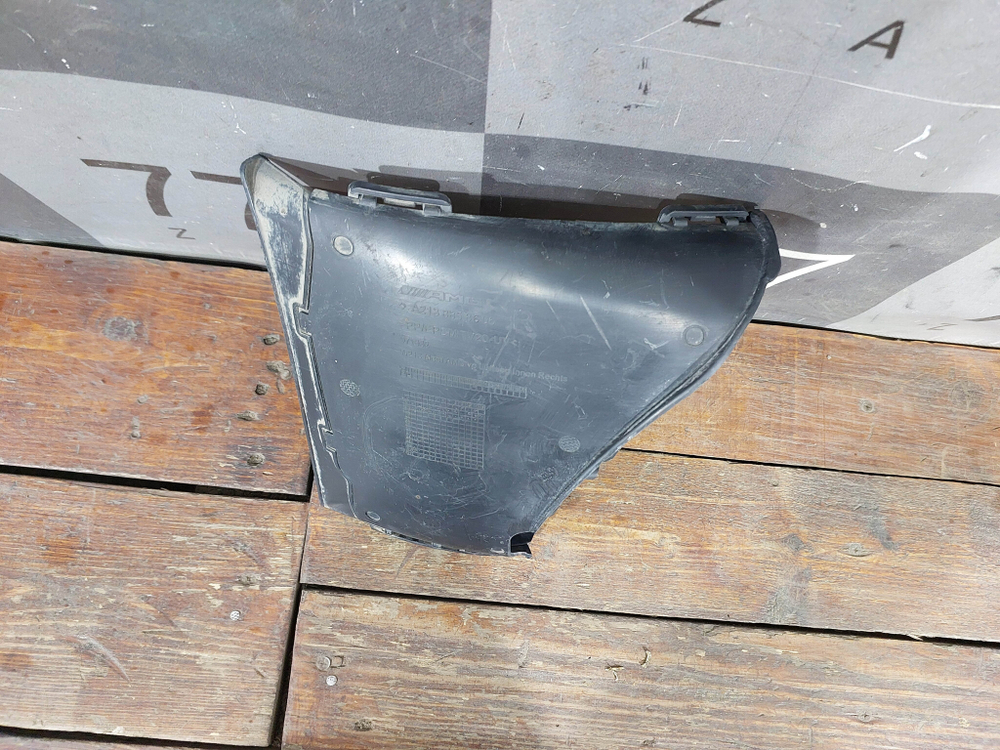 Воздуховод переднего бампера Mercedes E (W213) 20-23 Б/У Оригинал A2138858406