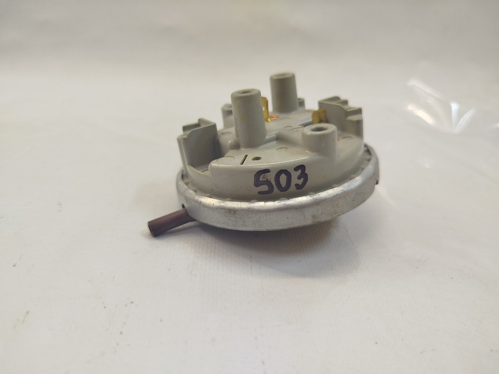 503 Датчик уровня воды (Прессостат) для стиральной машины Candy PD4-140 170/90 300 б/у