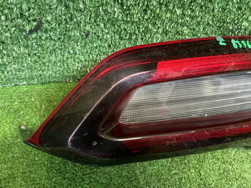 Фонарь правый внутренний BMW X5 G05 (2018-2023)