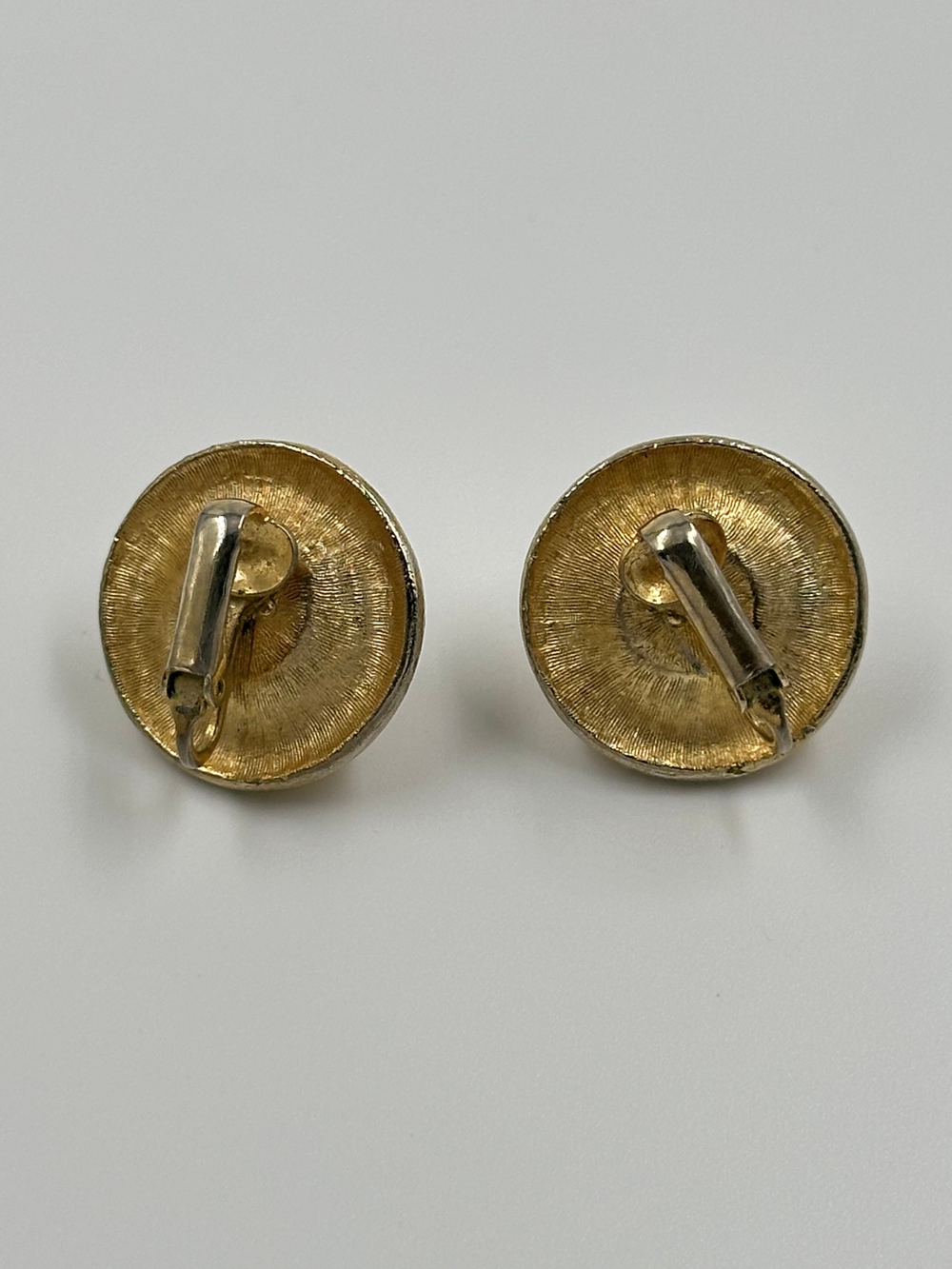 Клипсы с «жемчугом»