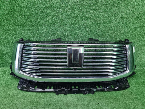 Решетка радиатора Tank 500 (2021-н.в.)