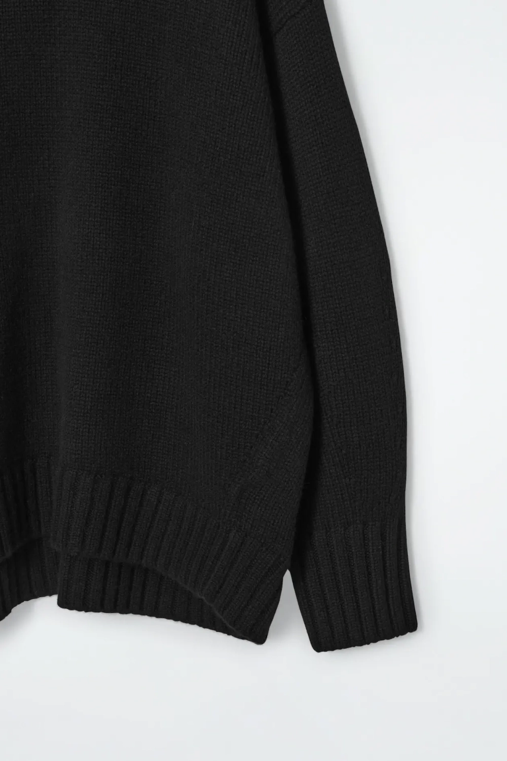 COS КАШЕМИРОВЫЙ СВИТЕР ГРУБОЙ ВЯЗКИ, ЧЕРНЫЙ