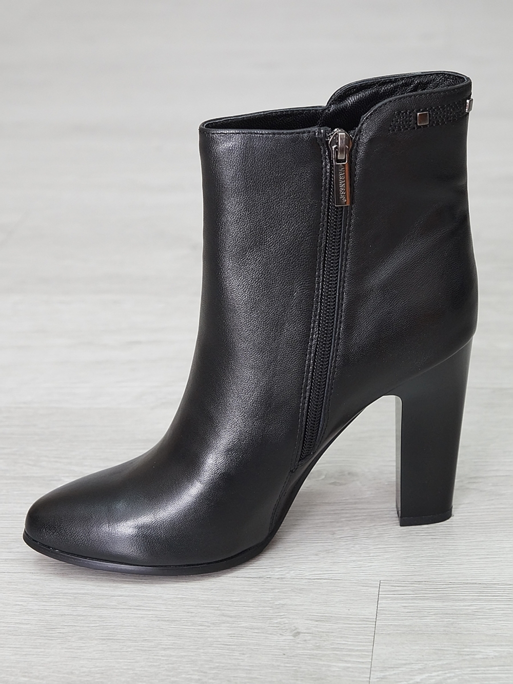 Полусапожки женские